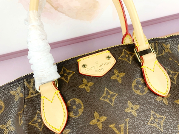 ルイヴィトンバッグ内部構造